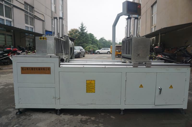 鋁型材切割機DS-A500鋸切汽車零部件，令藍(lán)托金屬滿意